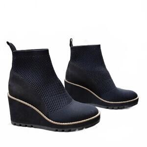 Eileen Fisher London Recycled Stretched Knit Bootie in Black. MSRP:$240.NEW COND